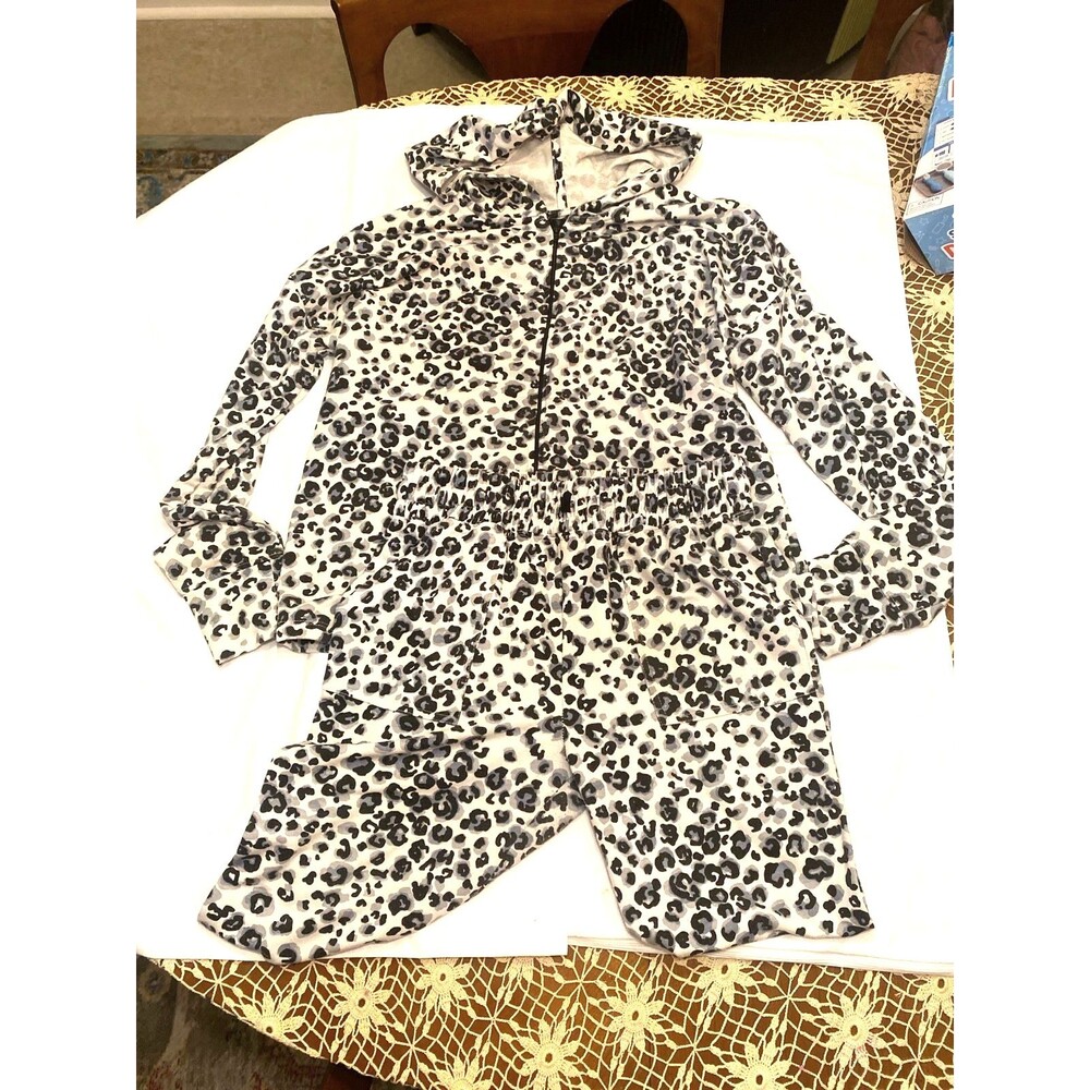 Runway Girls' 2-Piece Zip Hoodie Joggers Loungewear Set Blue Leopard XL 16-18